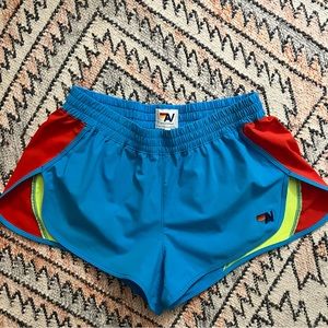 VGUC Aviator Nation running shorts. Size Small. Prob Fit like Lululemon size 2